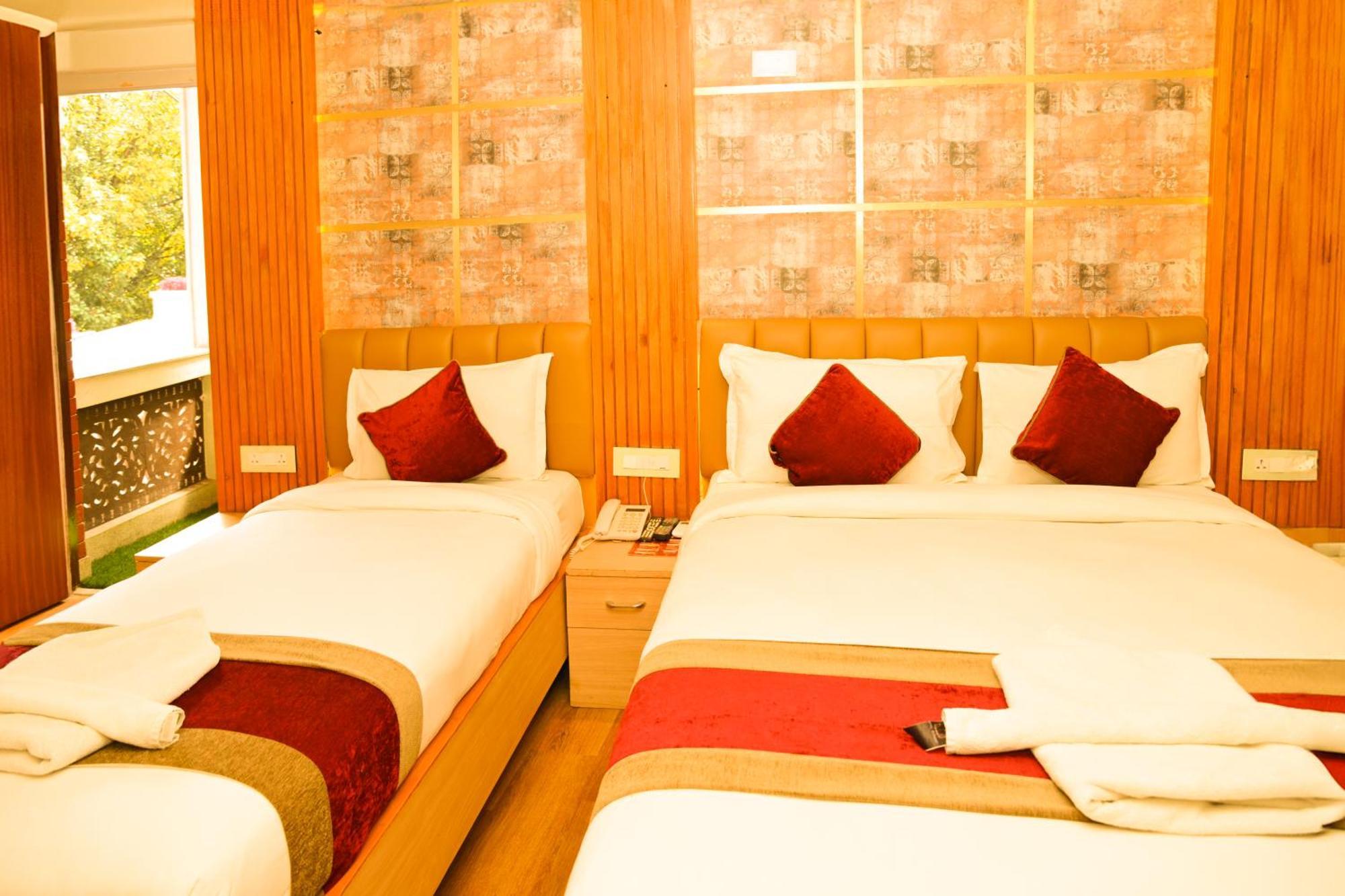 Hotel Elegant Kathmandu Inn Exterior foto